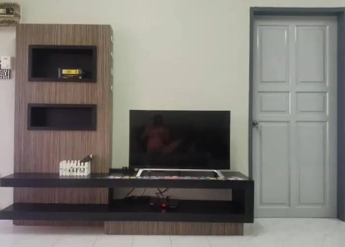 Mersing Spacious 3Bedroom With Free Parking Space